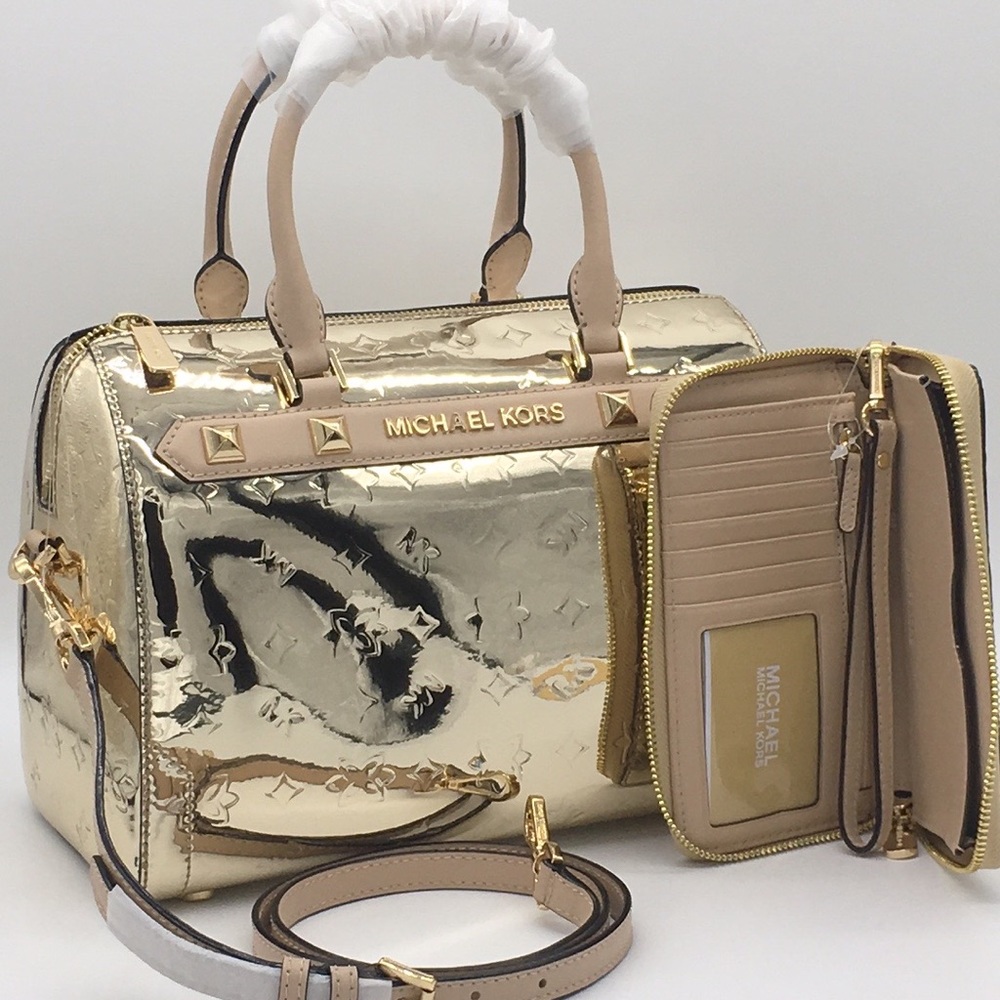 MICHAEL KORS KARA DUFFLE SATCHEL & WALLET SET - Picture 6 of 16